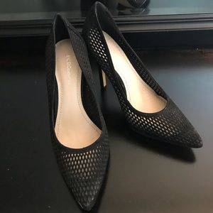 BCBGenergation Black Mesh Pumps